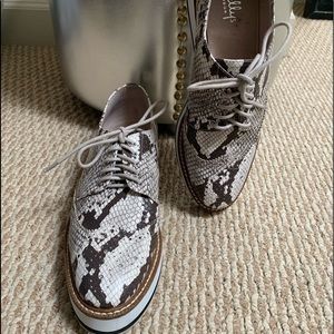 Shellys London Snake Skin Leather Platform